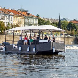 Beer Boat - Prague Sightseeing Ride